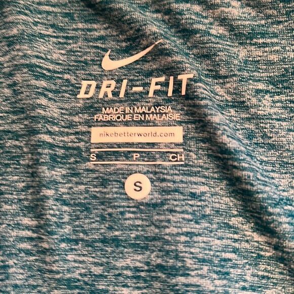 Nike Dri-Fit quarter zip pullover. Small. Teal Heather, like new - Picture 6 of 7